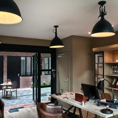 Les Terres Blanches 2*