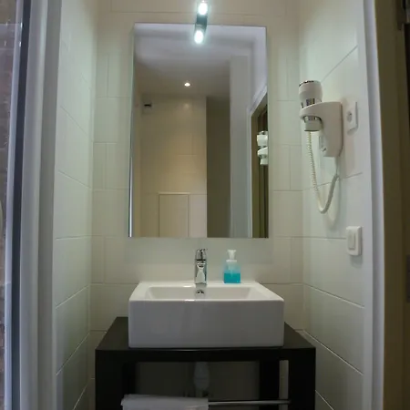 Les Terres Blanches 2*