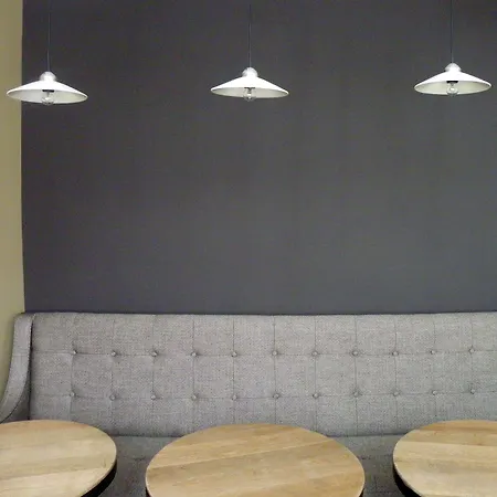 Les Terres Blanches Hotel Chatou