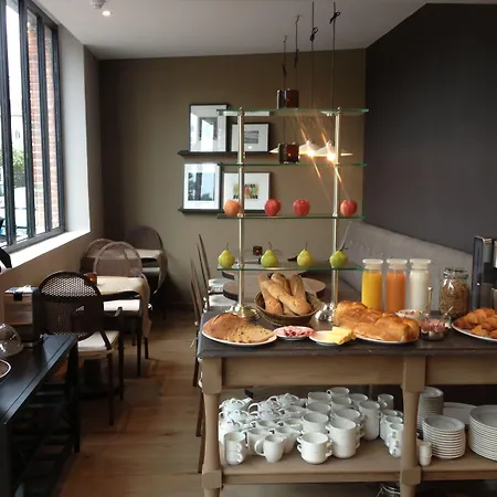 Hotel Les Terres Blanches 2*