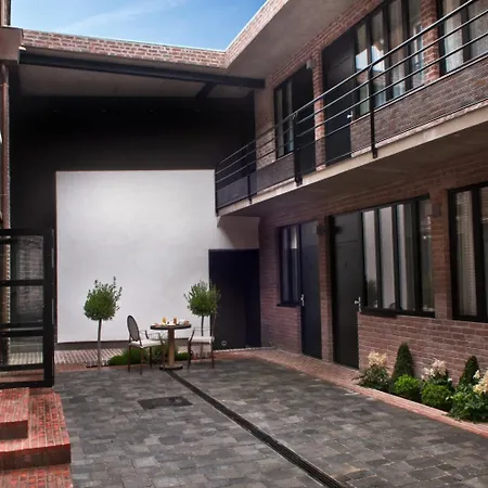 Les Terres Blanches Hotel 2*