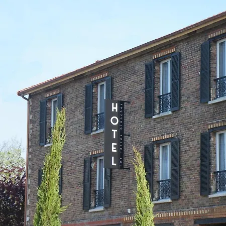 Les Terres Blanches Hotel