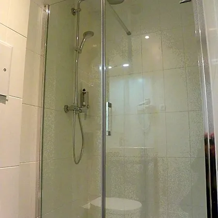 Hotel Les Terres Blanches 2*