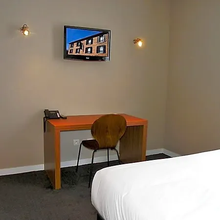 Hotel Les Terres Blanches 2*
