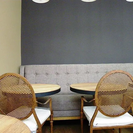 Les Terres Blanches 2*